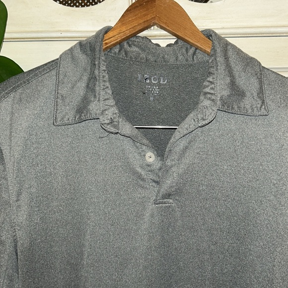 Men’s Gray Izod Polo - Picture 2 of 5